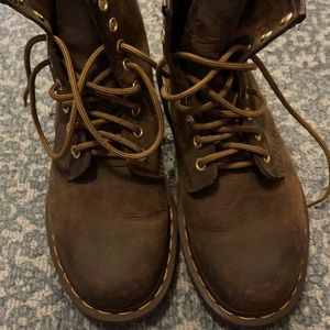 Doc Martin’s, originals. Hardly worn- maybe 3 times. Dark brown leather!